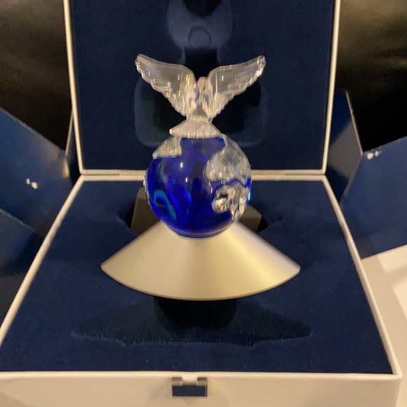 Swarovski Crystal planet , millennium edition - Picture 2 of 5